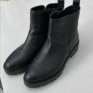 Black Leather Chelsea Ankle Boots - Water Resistant - 9